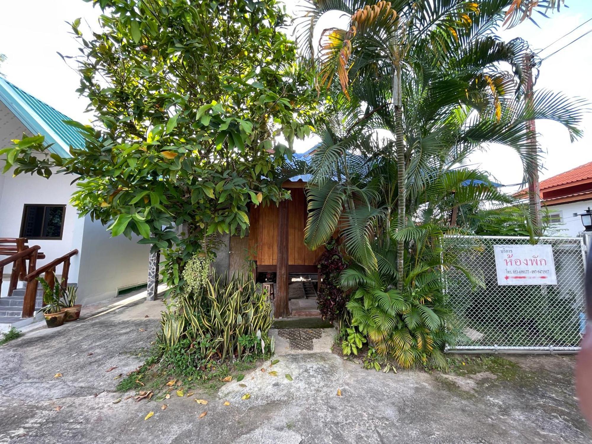 Lungsonhouse Pai Villa Exterior photo